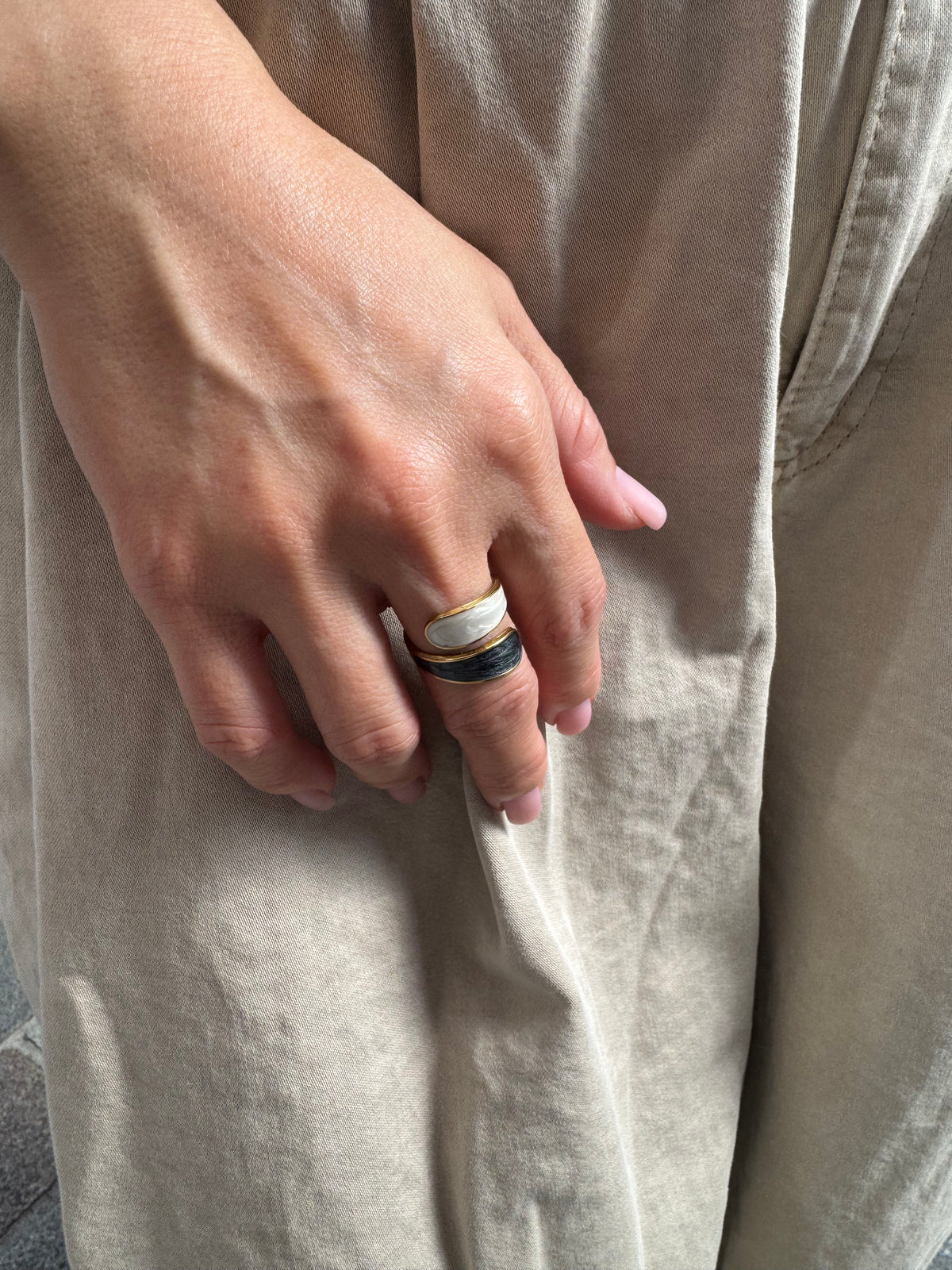 Dune Rings
