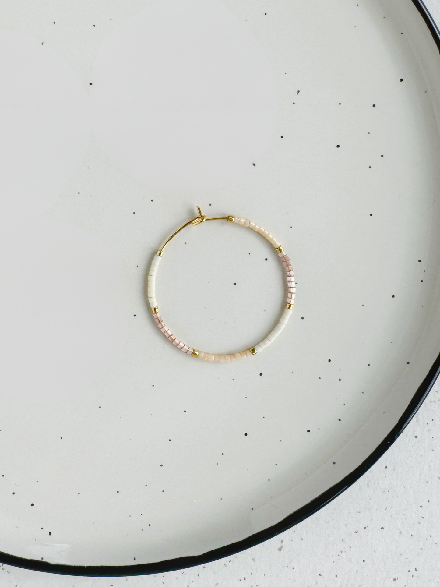 MOON Neutrals